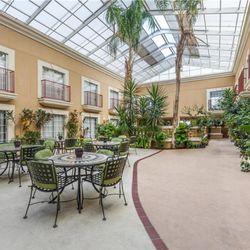 Best Western Plus Atrium Inn - Atrium