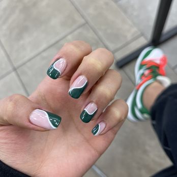 Lilly Nail Spa - Design - Nail Salons Near Me - Redondo Beach, California