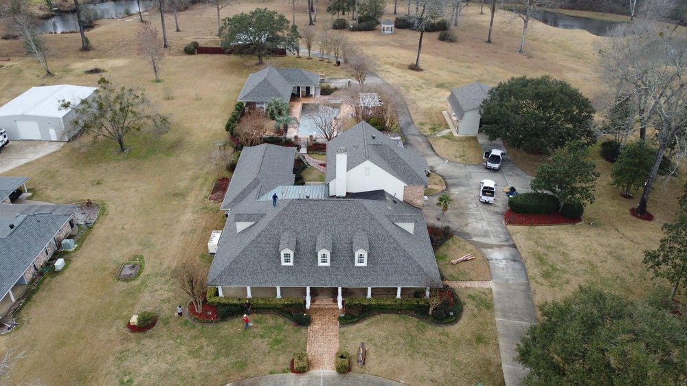 Slide of Omnia Contractors Group