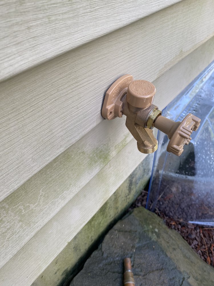 Slide of Top Notch Plumbing