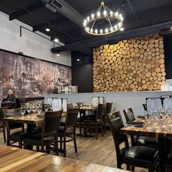 Cork & Cleaver Steakhouse - Restaurant