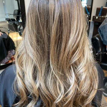 Mechi beauty - Soft balayage - Hair Salons Near Me - Watertown, Massachusetts Mechi beauty - Soft balayage - Hair Salons Near Me - Watertown, Massachusetts