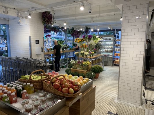 Butterfield Market by null Butterfield Market by null