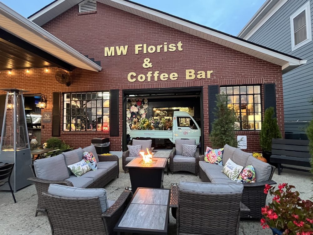 MT.WASHINGTON FLORIST & COFFEE BAR Updated October 2024 131 Photos