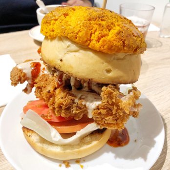 Cafe De Hong Kong - Pineapple bun fried chicken burger - Hong Kong Style Cafe Near Me - Markham, Ontario