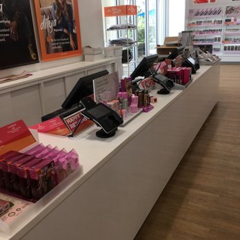 Ulta Beauty - Hair Salons Near Me - North Miami Beach, Florida