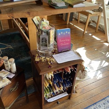 Rose & Crown Apothecary - Skin Care Near Me - Florence, Oregon Rose & Crown Apothecary - Skin Care Near Me - Florence, Oregon