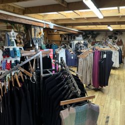 Scotsdale Nursery & Garden Centre - Clothes