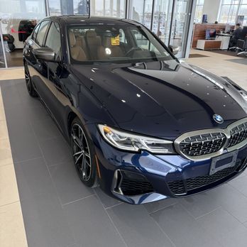 BURDICK BMW - Updated December 2025 - 20 Photos & 29 Reviews - 5947 E ...