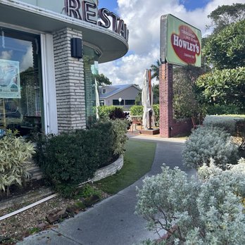 Howley's Restaurant - Diners Near Me - West Palm Beach, Florida Howley's Restaurant - Diners Near Me - West Palm Beach, Florida