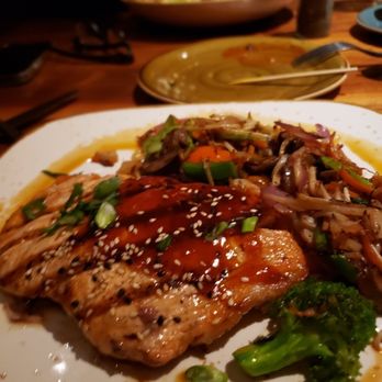 LAZY DOG RESTAURANT & BAR - Updated March 2024 - 1228 Photos & 1149