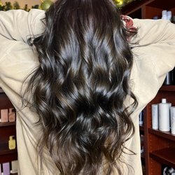 Beauty Essentials - Extensions for length and volume