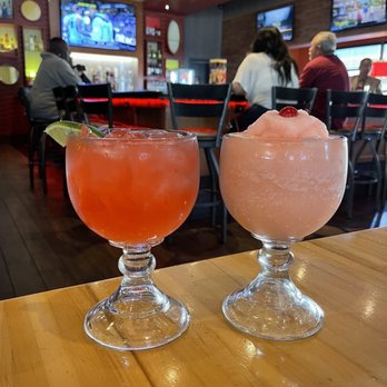 Applebee's Grill + Bar - American Near Me - Lakewood, California