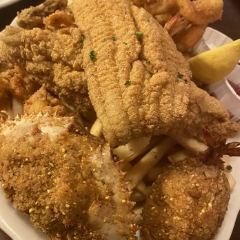 Pappadeaux Seafood Kitchen - Pappadeaux Platter - Seafood Near Me - Conroe, Texas Pappadeaux Seafood Kitchen - Pappadeaux Platter - Seafood Near Me - Conroe, Texas