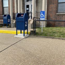 US Post Office - Accessible entrance