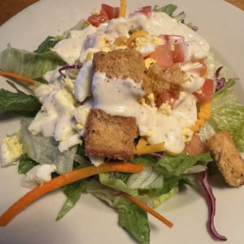 Texas Roadhouse - Salad - Steakhouses Near Me - Eugene, Oregon