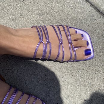 Gloss Nail Spa - Regular pedicure - Nail Salons Near Me - Pasadena, California