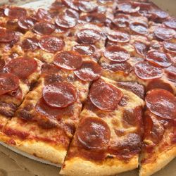 Wise Guys Pizzeria