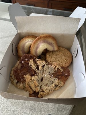 Batch Baking Company by null
