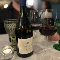 Restaurante Frade dos Mares - Delicious wine!