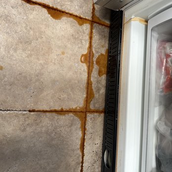 Rancho Magdalena - Refrigerator leaking - Vacation Rentals Near Me - Valley Center, California Rancho Magdalena - Refrigerator leaking - Vacation Rentals Near Me - Valley Center, California