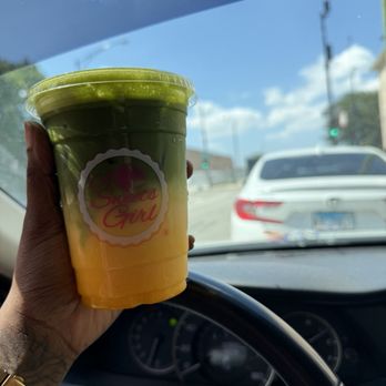 A Sweets Girl - Mango Matcha Latte (Iced) - Bakeries Near Me - Chicago, Illinois