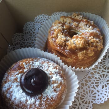 Fiorello Dolce - Bakeries Near Me - Huntington, New York