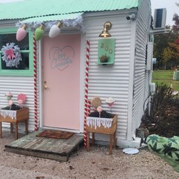 Exterior photo of Cozy Cannabis - Hutto, Texas Exterior photo of Cozy Cannabis - Hutto, Texas