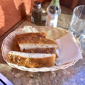 Pagliacci's - Seafood Near Me - Victoria, British Columbia