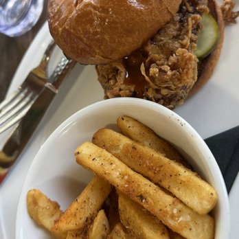 Crown & Bull - Breakfast & Brunch Near Me - Dunedin, Florida Crown & Bull - Breakfast & Brunch Near Me - Dunedin, Florida