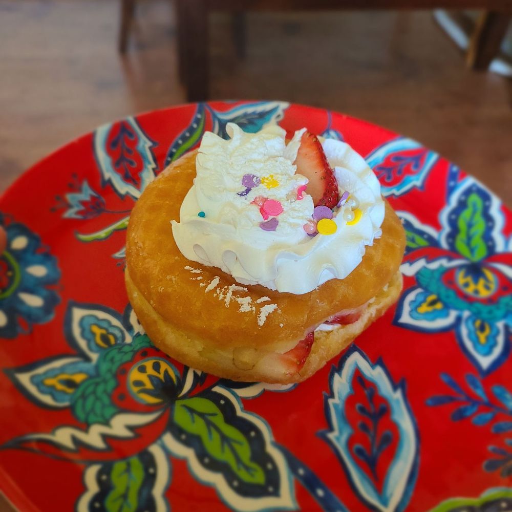 Fails Donut Factory - This donut tasted like a strawberry shortcake, which it is aptly named. Absolutely worth the drive just for this donut alone. - Donuts Near Me - Turlock, California Fails Donut Factory - This donut tasted like a strawberry shortcake, which it is aptly named. Absolutely worth the drive just for this donut alone. - Donuts Near Me - Turlock, California