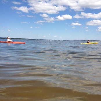 Conimicut Point Park - Parks Near Me - Warwick, Rhode Island