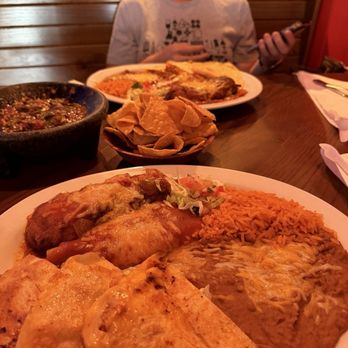Guadalajara's - Pick 3 combo- chile relleno, chicken quesadilla, bean and cheese enchilada. Very yummy! - Tacos Near Me - Sierra Vista, Arizona
