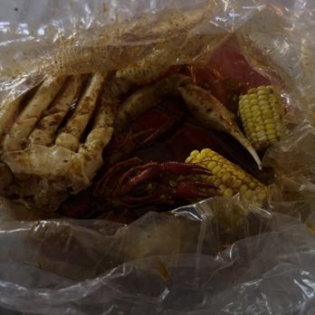Dummy Crabby - Seafood Near Me - Tampa, Florida