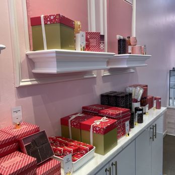 Ginger Elizabeth Chocolates - Holiday gift options - Chocolatiers & Shops Near Me - Folsom, California Ginger Elizabeth Chocolates - Holiday gift options - Chocolatiers & Shops Near Me - Folsom, California