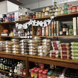 Italian cookies and condiments