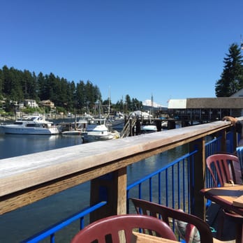 Tides Tavern - Mountains in the back, boats and water in the front. Tides Tavern in Gig Harbor. - Pubs Near Me - Gig Harbor, Washington Tides Tavern - Mountains in the back, boats and water in the front. Tides Tavern in Gig Harbor. - Pubs Near Me - Gig Harbor, Washington