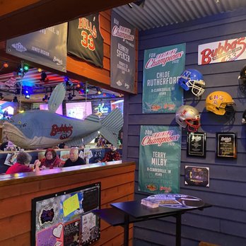 Bubba's 33 - a view of the bar area - Pizza Near Me - Clarksville, Indiana