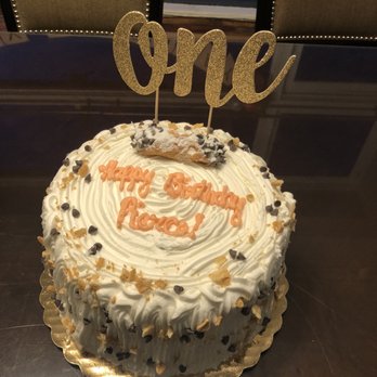 Ramon’s Bakery - Cannoli Cake - Bakeries Near Me - Utica, New York