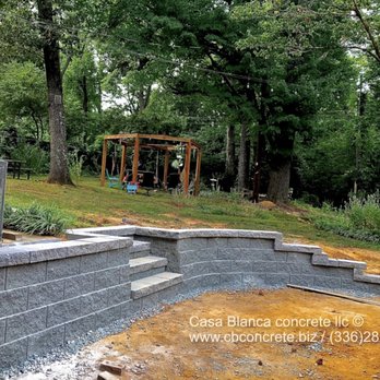 Casa Blanca Concrete - Retaining wall with steps - Masonry/Concrete Near Me Casa Blanca Concrete - Retaining wall with steps - Masonry/Concrete Near Me