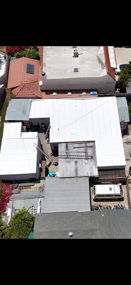 Slide of Accurate Roofing Solutions