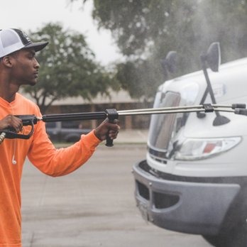 Clear Choice Maintenance Systems - Fleet washing picture - Pressure Washers Near Me Clear Choice Maintenance Systems - Fleet washing picture - Pressure Washers Near Me