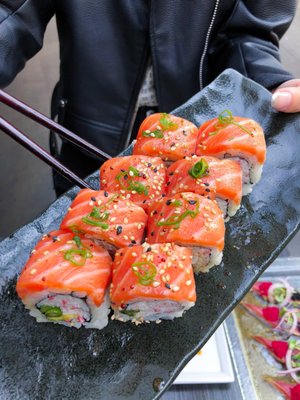 Octopus Japanese Restaurant Updated Covid 19 Hours Services 1332 Photos 1354 Reviews Japanese 227 E Palm Ave Burbank Ca Restaurant Reviews Phone Number Yelp