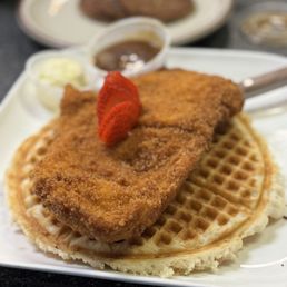 Chicken & Waffle W/ Side of Sausage Patty