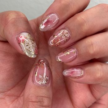 Lumi Nail Studio - Nail Salons Near Me - Pasadena, California