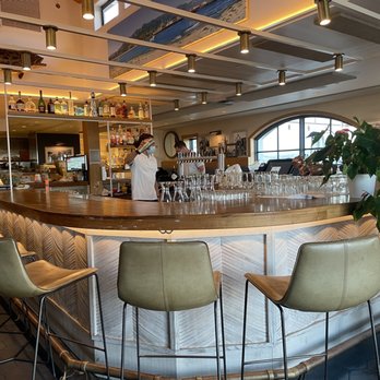 Bluewater Grill - Seafood Near Me - Santa Barbara, California