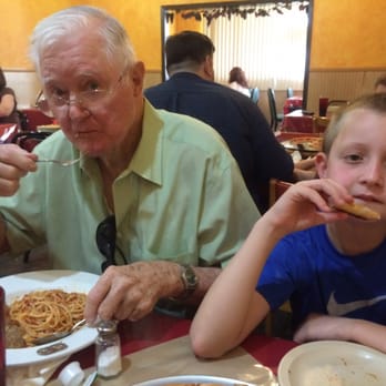 Ginnos Italian Restaurant - Papas treating us to lunch! - Italian Near Me - Cameron, Texas