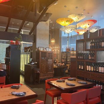 Qi Austin - Inside - Dim Sum Near Me - Austin, Texas Qi Austin - Inside - Dim Sum Near Me - Austin, Texas