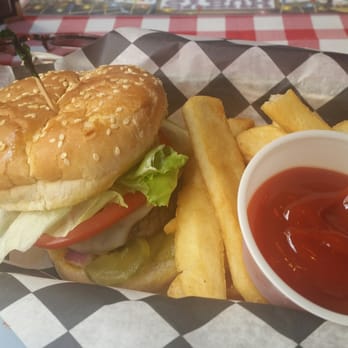 Huey's Downtown - Yummy to my tummy #hueyburger - Burgers Near Me - Memphis, Tennessee