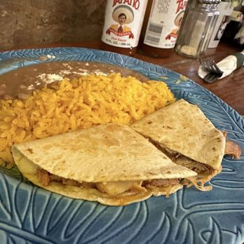 Chile Relleno - Kids Atwater devour their chicken quesadillas - Mexican Near Me - Kaneohe, Hawaii Chile Relleno - Kids Atwater devour their chicken quesadillas - Mexican Near Me - Kaneohe, Hawaii